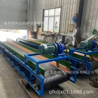 两侧配备挡边使用的接料送料皮带输送机 水平传送皮带输送机