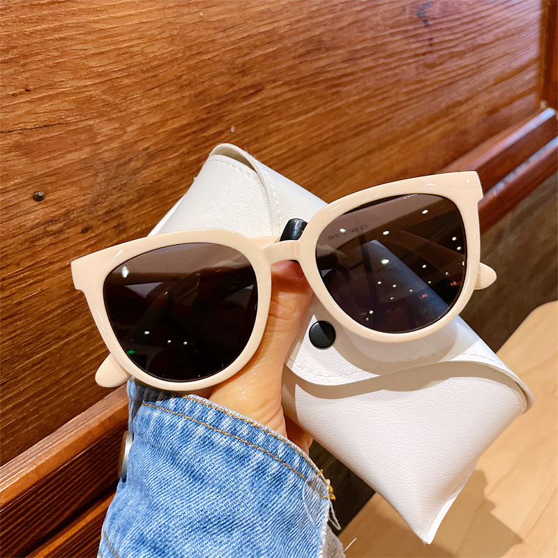 Go to the windy place Xu Hongdou with retro white sunglasses women's round frame sunglasses advanced polarizer