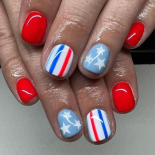 �̿�μ�ָ��Ƭ�����ռt�{ɫ����������NƬ�l�y������24Ƭ����