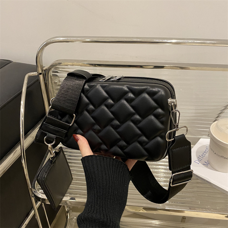 Bolso de hombro de diamond de moda bolso pequeño de moda de moda de mujer bolso de caja bolso nuevo bolso de mochila negro