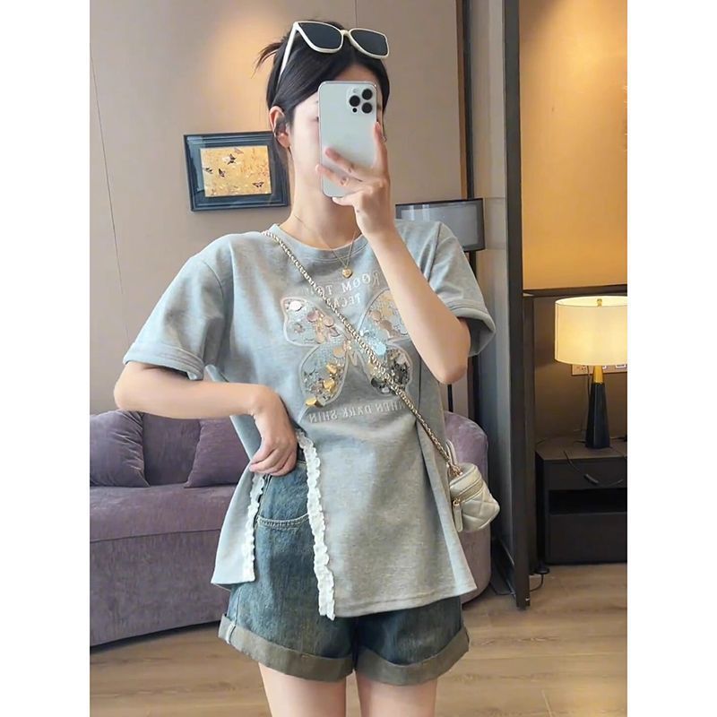 Camiseta de manga corta con lentejuelas de mariposa con costuras de encaje para mujer 2024 verano nuevo estilo suelto y delgado para mujer