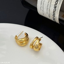 丽银饰品2025秋冬新款欧美金属风简约气质时尚百搭C圈耳环银针女