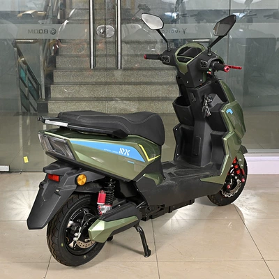 New Electric Vehicles, Elektrikli motosikletlər