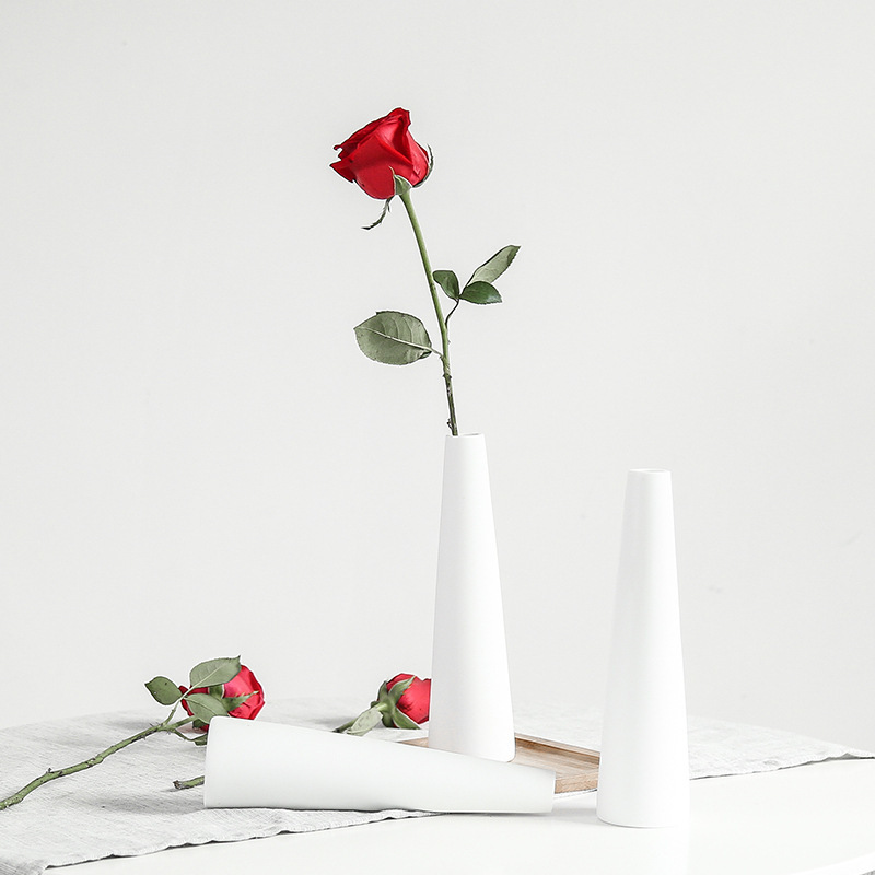 Nordic Simple Plain Burned White Ceramic Dried Flower Vase Ornaments Floral Flower Arranging Flower bouquet Home Soft Decorations