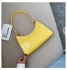 Underarm bag, shoulder bag, fashionable retro one-shoulder bag