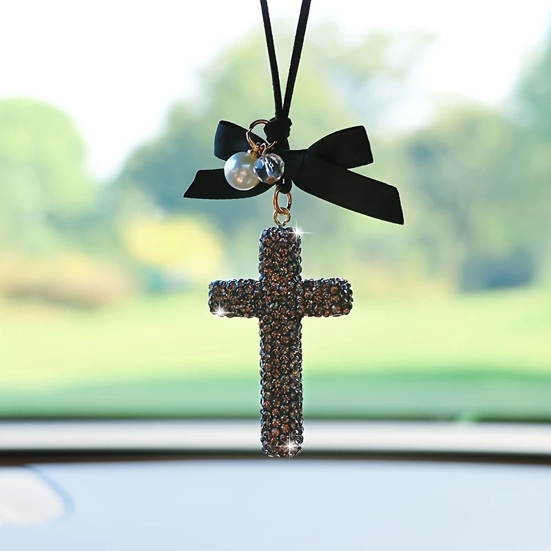 Cross-Border Personalized Car Interior Pendant Rearview Mirror Ornament with Diamond-Encrusted Cross, High-End Car Fashion Accessory Gift
