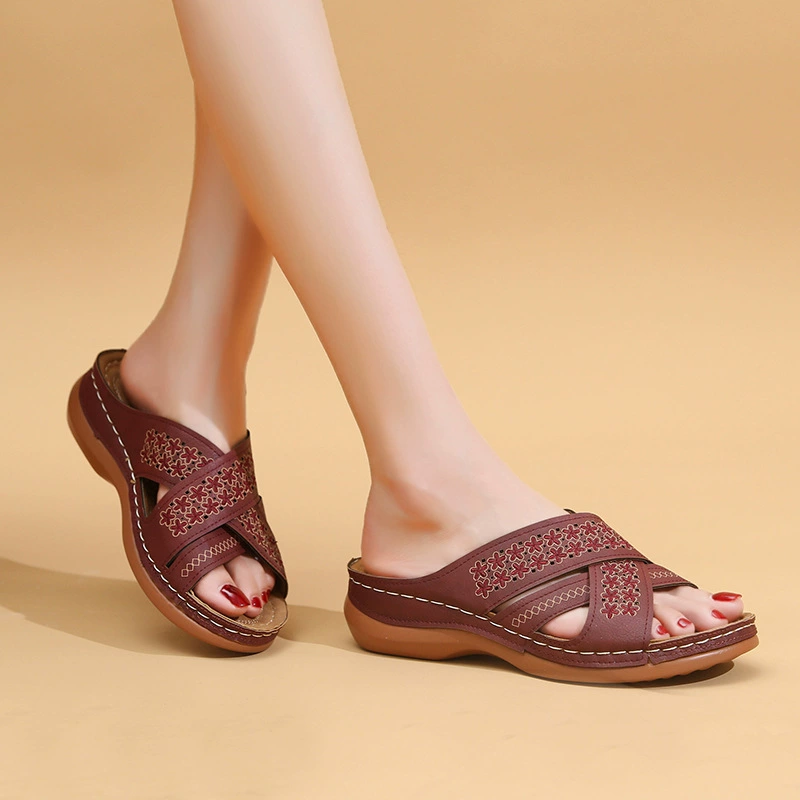 2021 Новая мода высокие каблук sandals для женщин внешняя одежда рыбья рта полый женские тапочки с толстой подошвой клинья каблук sandals для женщин