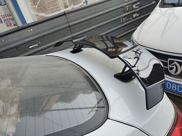 General car non-perforated rear wing modification parts two three-compartment high rear wing fixed wind wing GT racing wing trunk decoration
