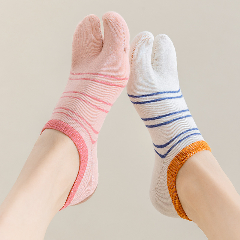 Women's Toe Socks Summer Thin Shallow Short Socks Non-slip and Don't Fall off with Boat Socks Toes Pig Foot Socks Color Finger Toes