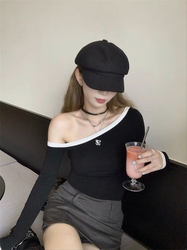 260g Rayon Modal Design-Driven Off-Shoulder Long-Sleeve T-Shirt for Women: Sleek, Slim-Fit Top with Chic Letter Embroidery