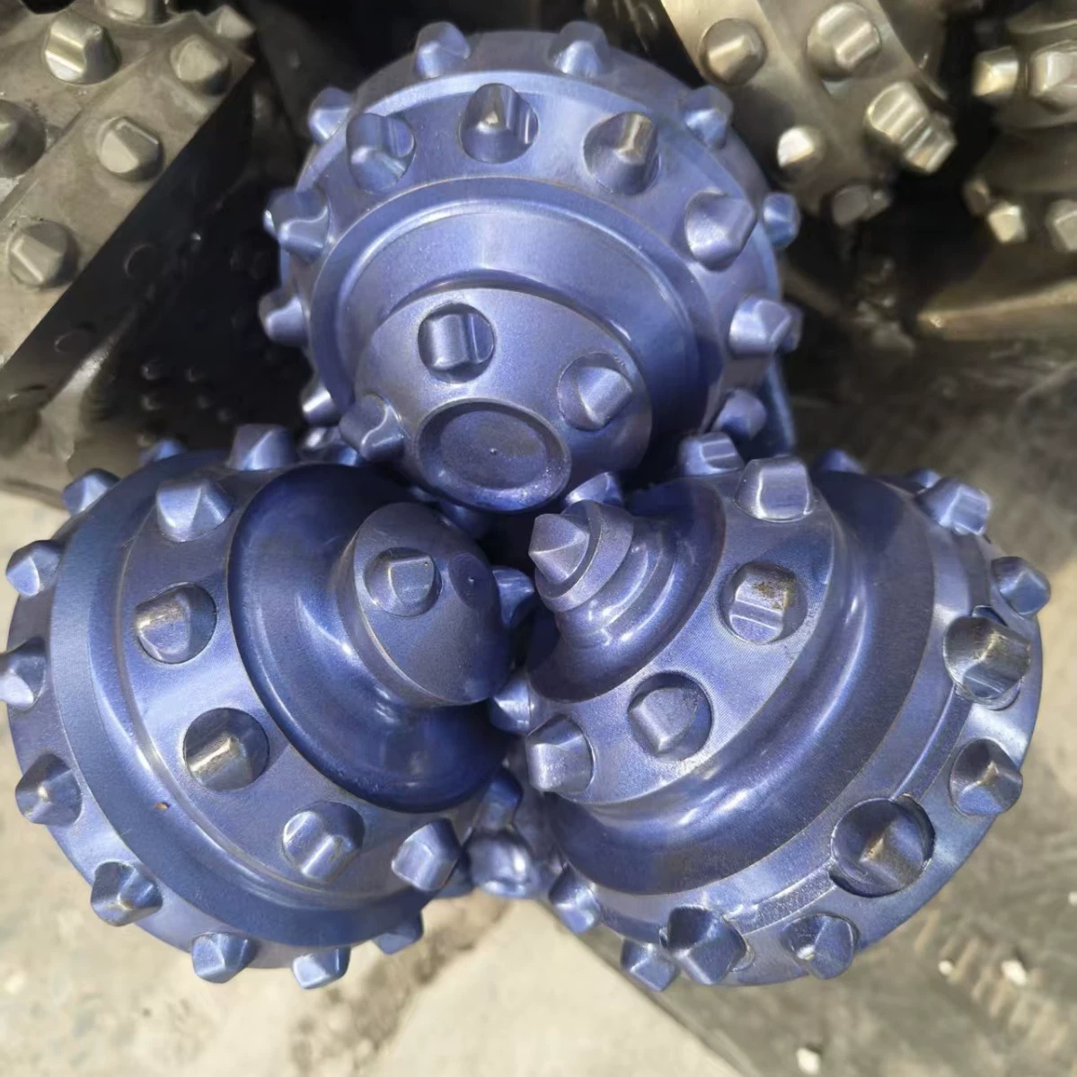 Буровая установка 7 1/ 2inch (190,5 мм) IADC537 с резиновым уплотнением подшипника, трехзубое буровое долото