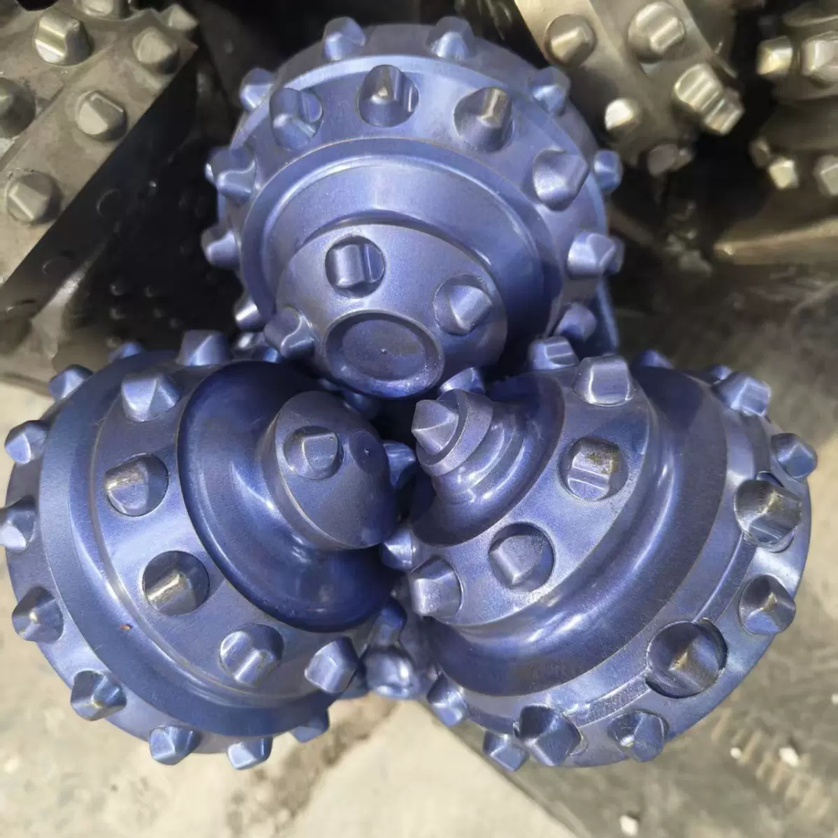 钻采供应71/2英寸(190.5mm)IADC537岩石三牙钻头石油钻井