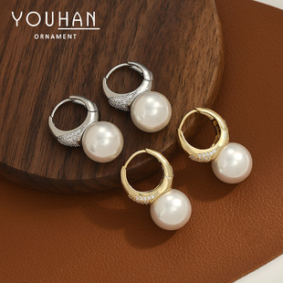 2024 Spring and Summer New Retro French Pearl Earrings Women's Exquisite Light Luxurious Palace Style Zircon Earrings Earrings