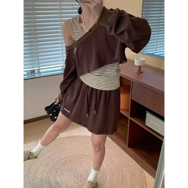 十三行2025早秋新款美式辣妹一字肩短款卫衣女条纹百搭上衣潮|undefined