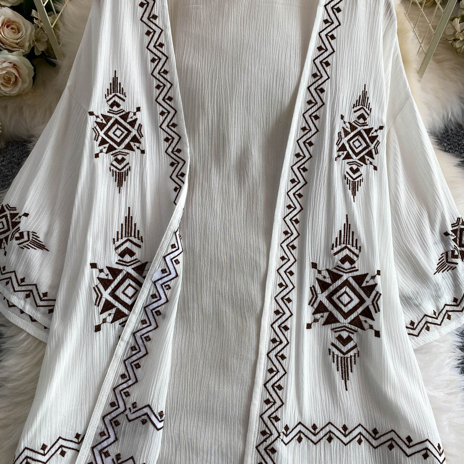 Women's Long Sleeve Cardigan Jacket Vacation Style Sun Protection Loose Top Breathable Chic Embroidered Retro 2026 New_ecoleips.com