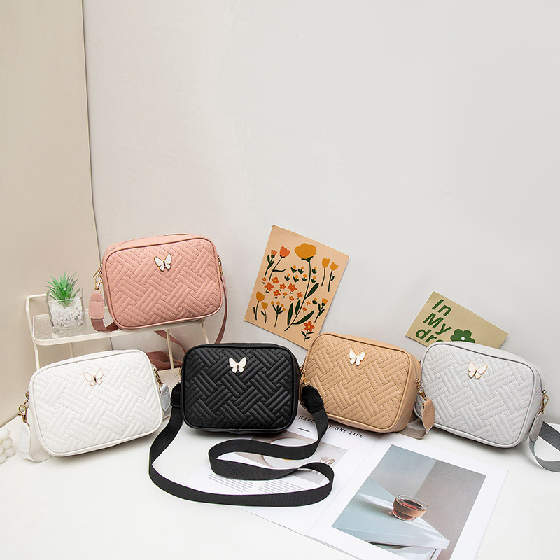 2024 moda casuales flor de camino mochila bolsas de hombro de damas compactas