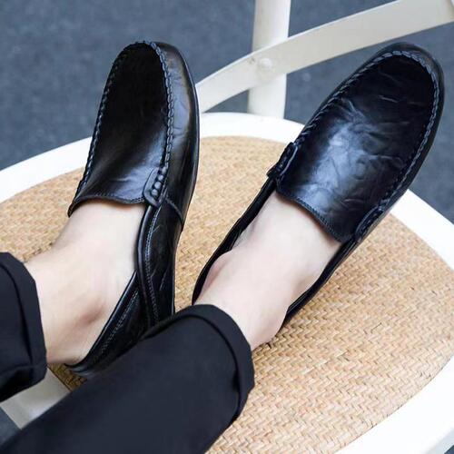 Men's leather shoes, summer new breathable casual shoes, non-slip soft-soled and soft-leather slip-on cowhide men's shoes.