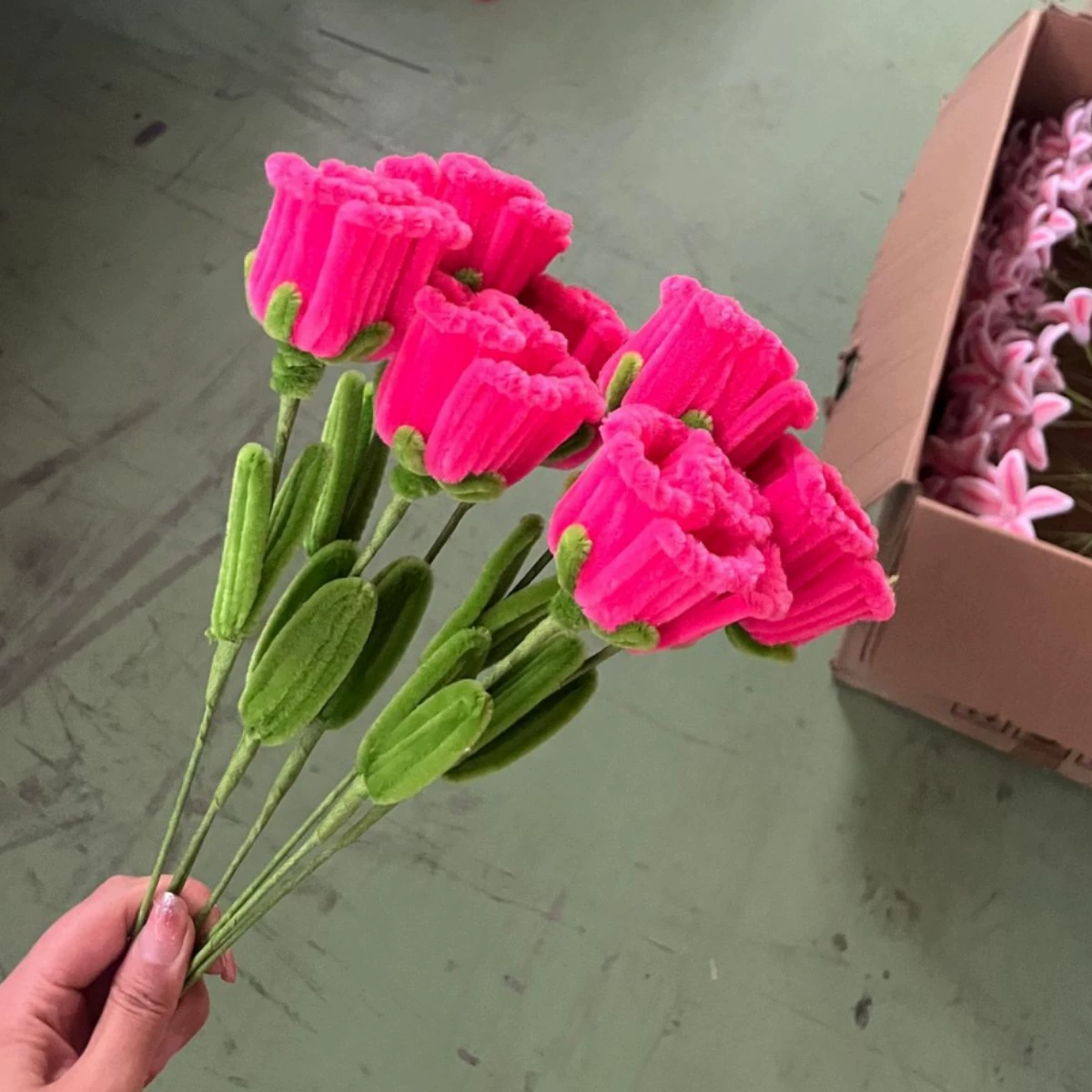 Гуангчжи подарил Мея розовый букет, те же handmade креативные розы для девушки кретон Шин-си шиба осьминог материал