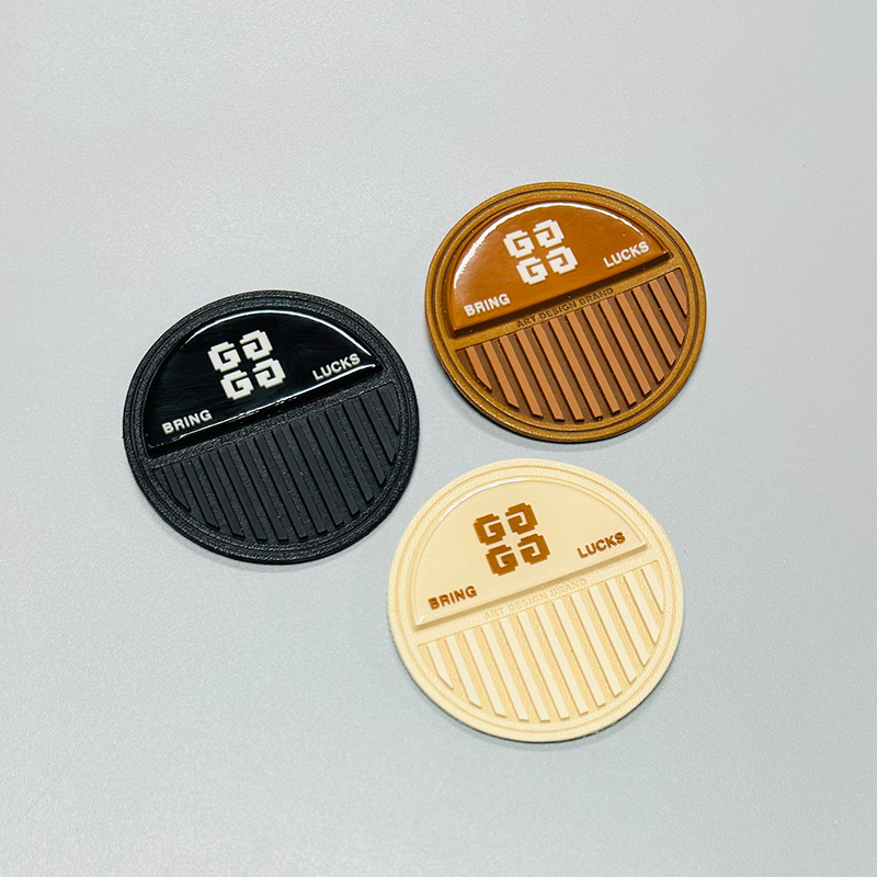 皮标4766334.jpg