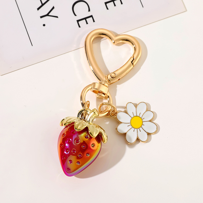 Personalidad encantadora corazón de niña dulce de fresa llavero en forma de corazón en línea popularidad femenina nueva bolso creativo llave joyería colgante image 12