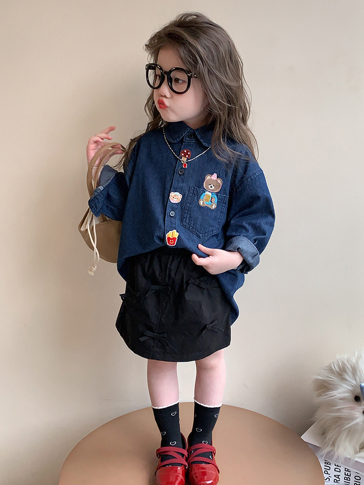 Camisas de vaqueros de niñas primavera y otoño 2025 nuevos niños vestidos con chaqueta de bebé extranjero camisa de primavera