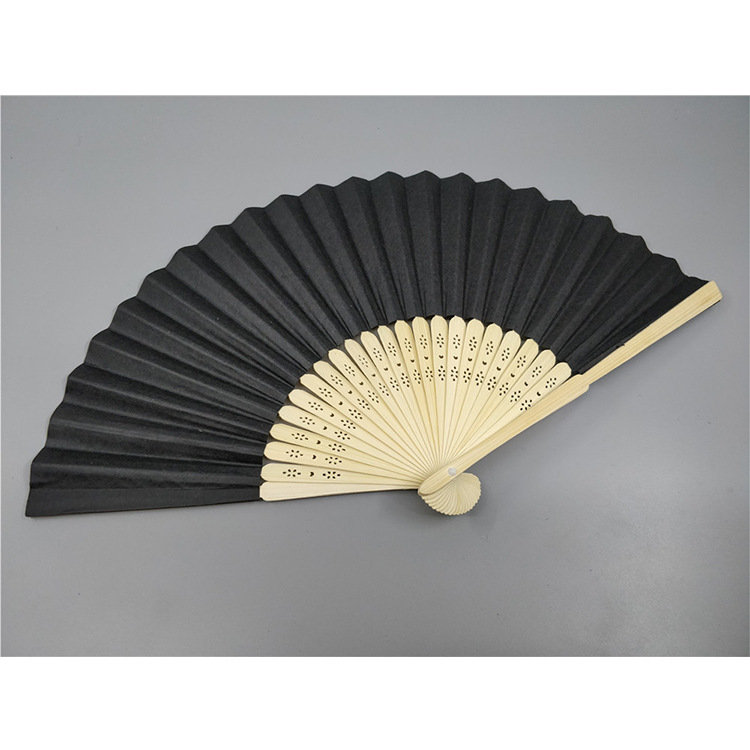 Abanico de boda de venta caliente transfronterizo Abanico de papel de hueso de bambú tallado liso de color caramelo Abanico de papel de bricolaje