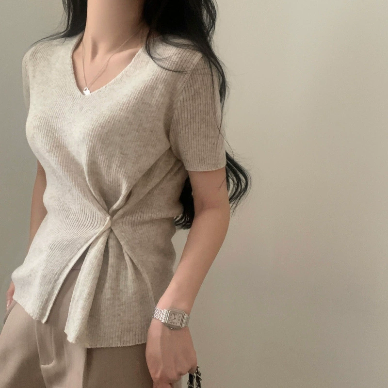 В наличии корейский INS летний элегантный вязаный топ с v-образным вырезом и разрезом на талии и короткими рукавами