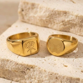 项链;手链;耳环