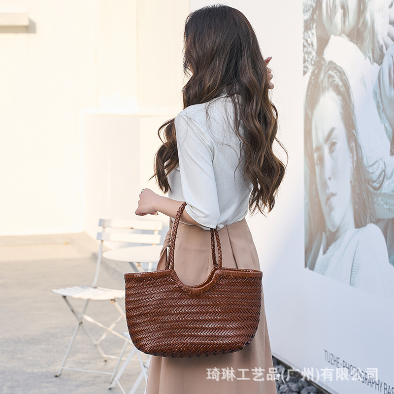 Dragon Same Style French Style Woven Vegetable Basket Bag Women's Genuine Leather Shoulder Bag Vintage Handmade Bag Ins Style