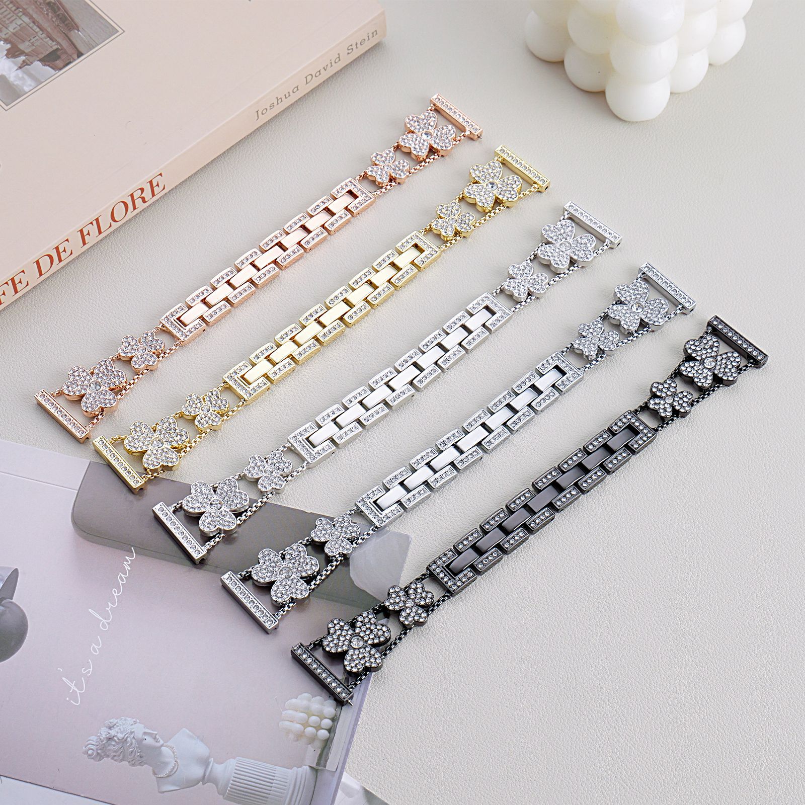 Suitable for Apple Iwatchs11 Clover Diamond Metal Women's Applewatchs10 Apple Watch Strap