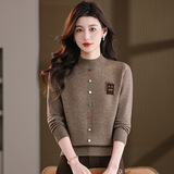 年轻款秋冬针织衫时尚假开衫彩扣半高领毛衣大码宽松妈妈装上衣女，女装针织衫/毛衣，妃慕昵服饰