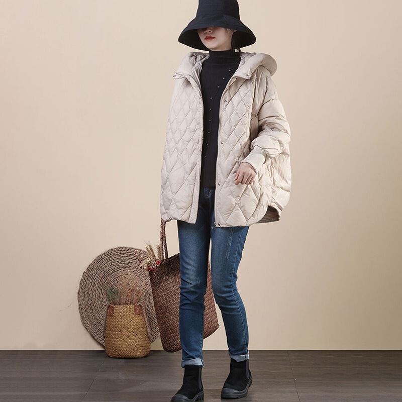 2026 Autumn and Winter New Korean Style Fashionable down Jacket for Women, Mid-Length Loose Hooded Quilted White Duck down Coat Trendy 2026 Autumn and Winter New Korean Style Fashionable down Jacket for Women, Mid-Length Loose Hooded Quilted White Duck down Coat Trendy