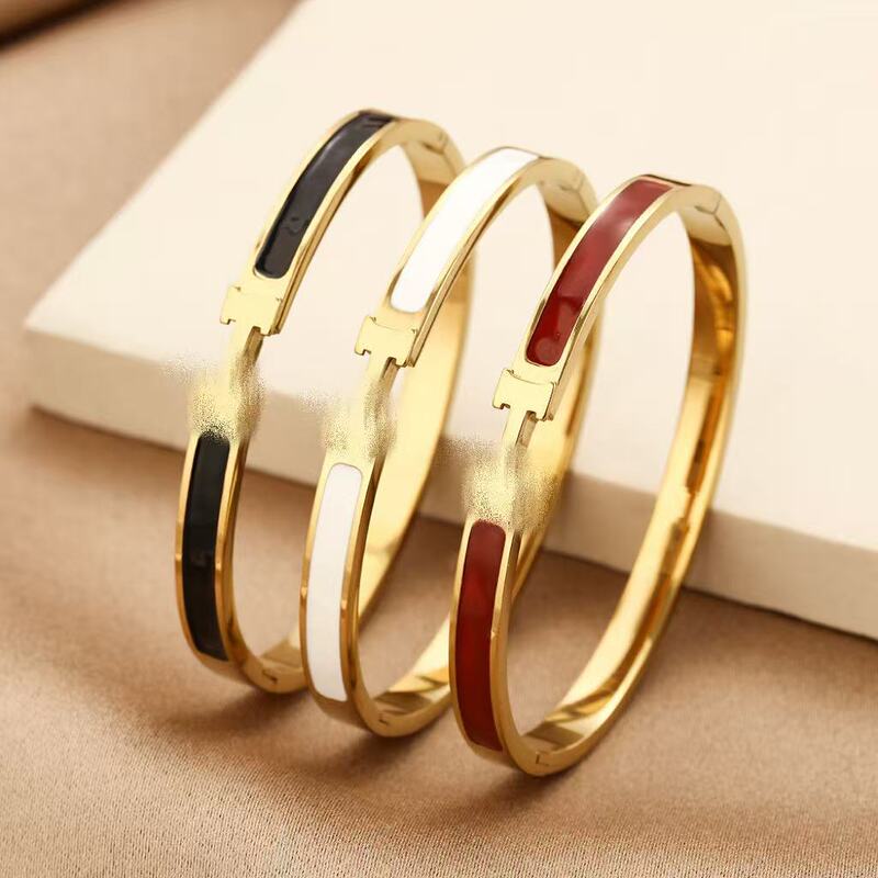 European and American Cross-Border Popular Letter H Titanium Steel Bracelet for Women, Light Luxury, Stylish and Versatile, Direct Sale from the Factory