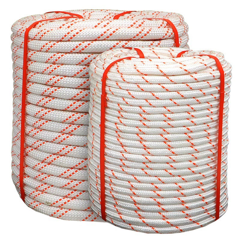 Производители источника утолщают веревку безопасности на большой высоте