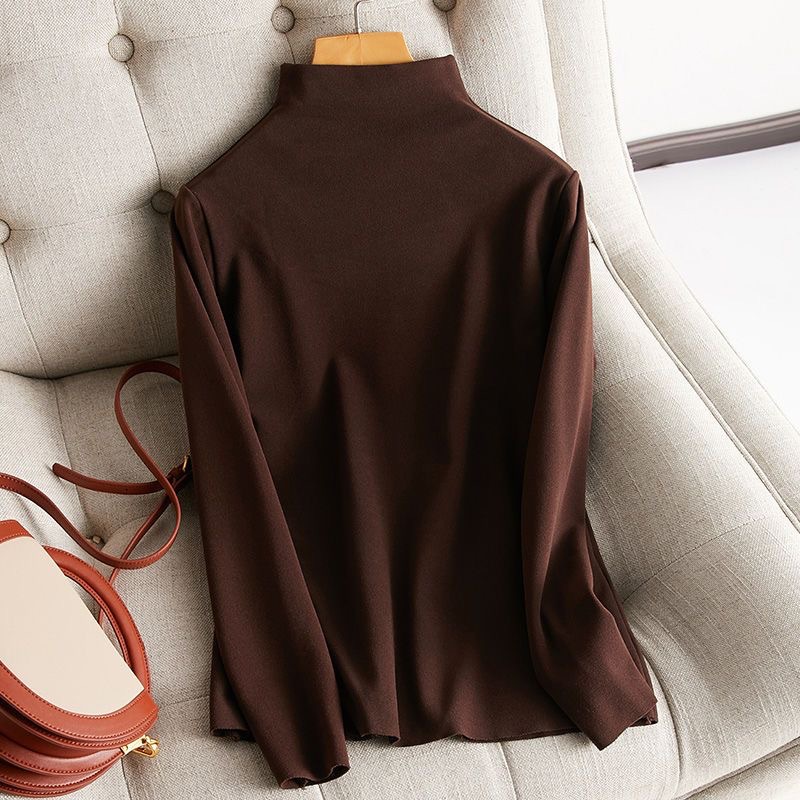 Otoño y invierno nuevos productos gruesos de doble cara de terciopelo en una camiseta de base de terciopelo caliente con camiseta de cuello alto de terciopelo de manga larga camiseta de mujer