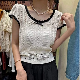 女式T恤;连衣裙;女式卫衣