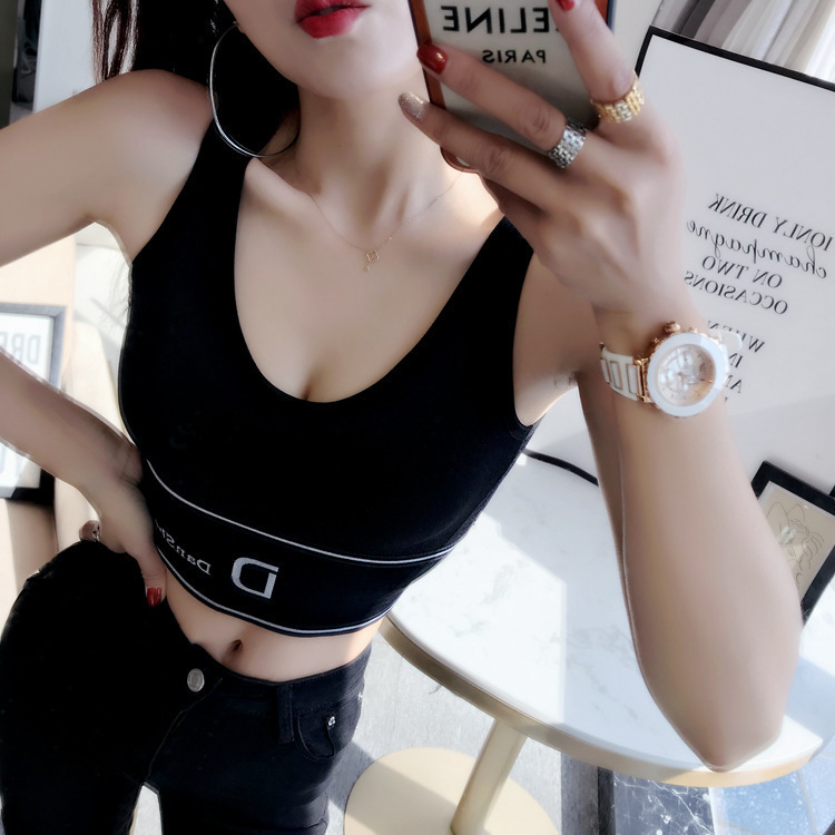 검은색