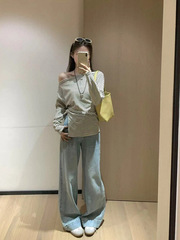 设计感别致撞色条纹斜肩上衣女2025早秋新款修身显瘦长袖露肩t恤