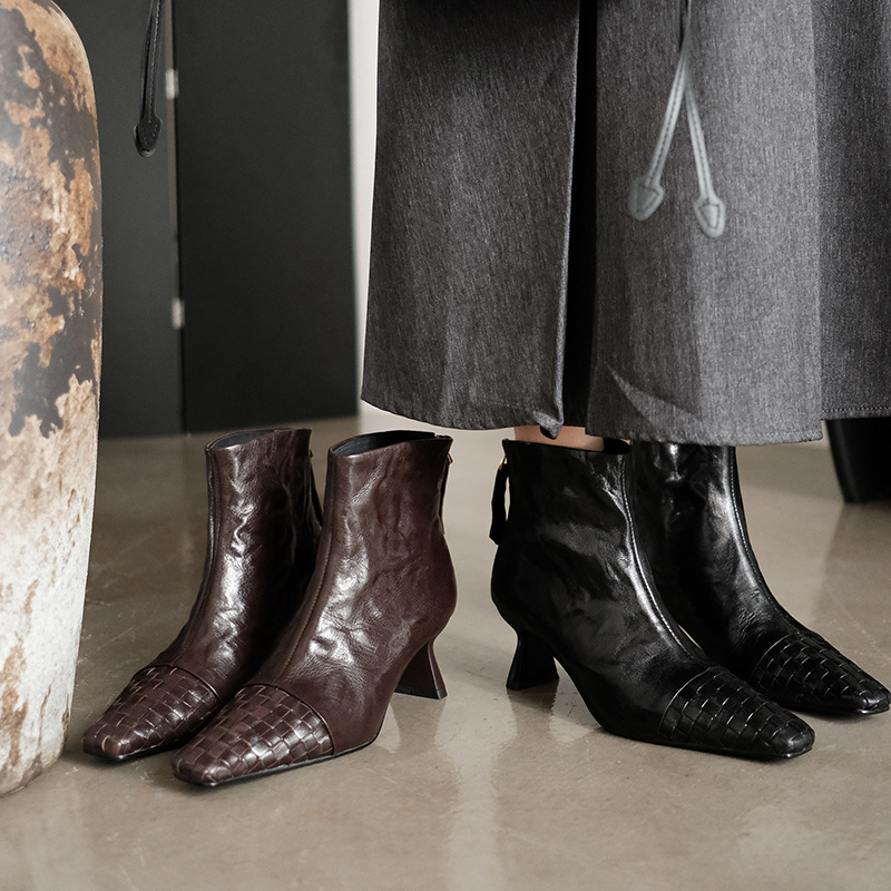 Retro demi-season woven low boots square toe heels