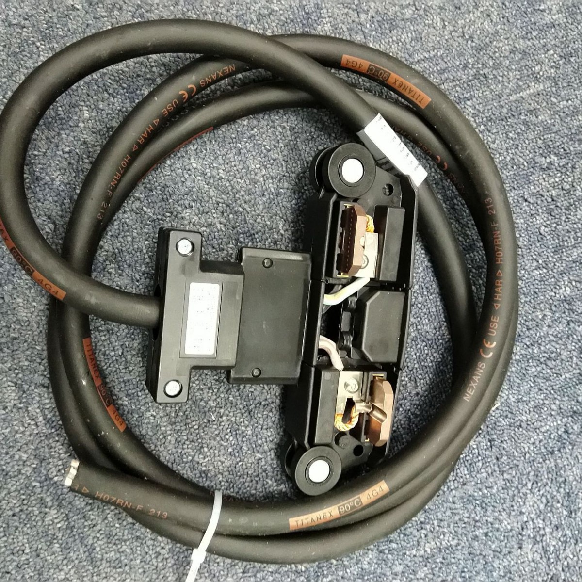 德国原装 法勒 VAHLE  碳刷 SA-KDS2/40/04PH-88/15-0,5 进口