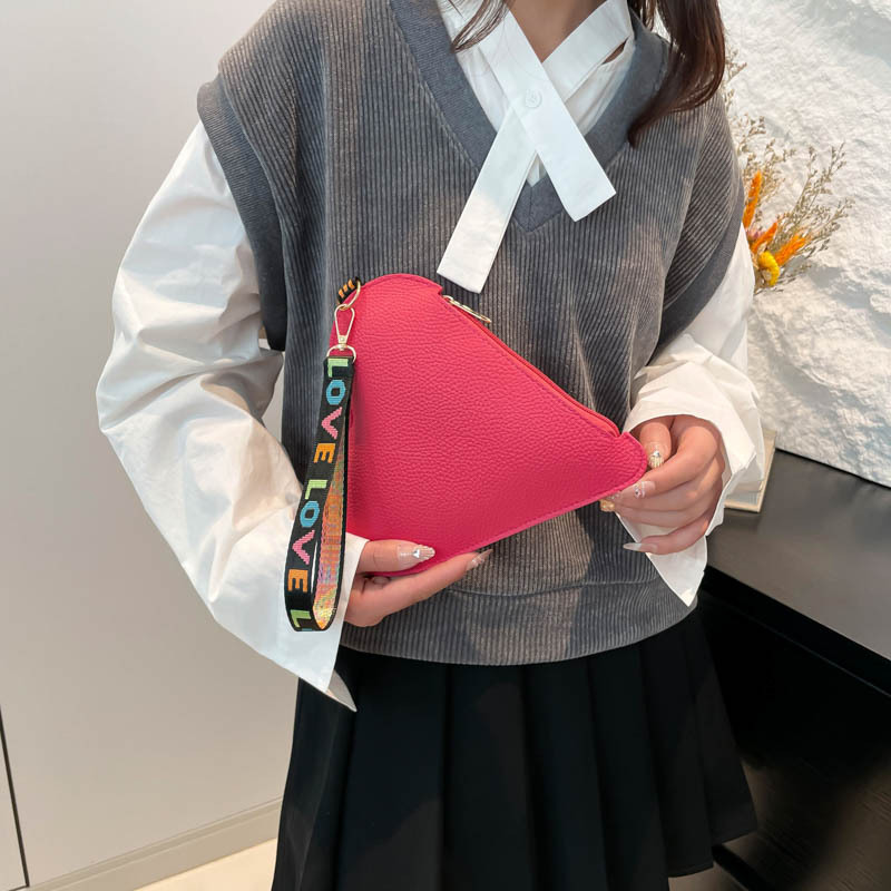 Nicho de diseño amor 2025 primavera nuevo alto valor facial este año popular bolsos de cambio bolsos de mano bolsos de mujer coreana moda