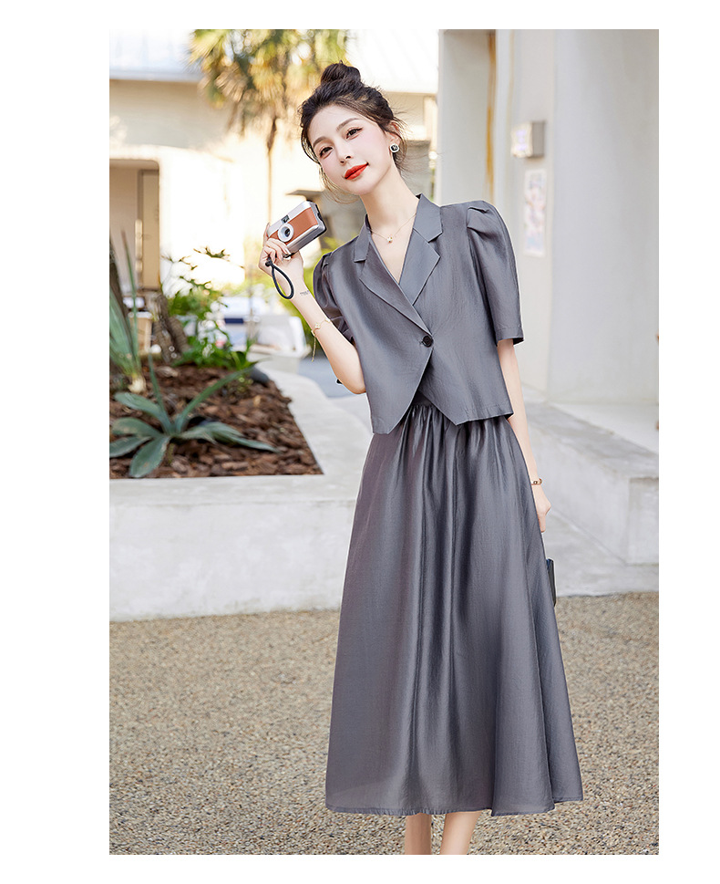 Bộ đồ Tencel nữ hai mảnh gồm áo và chân váy midi thắt eo — Màu đen, Màu xám, Màu kaki chi tiết 24