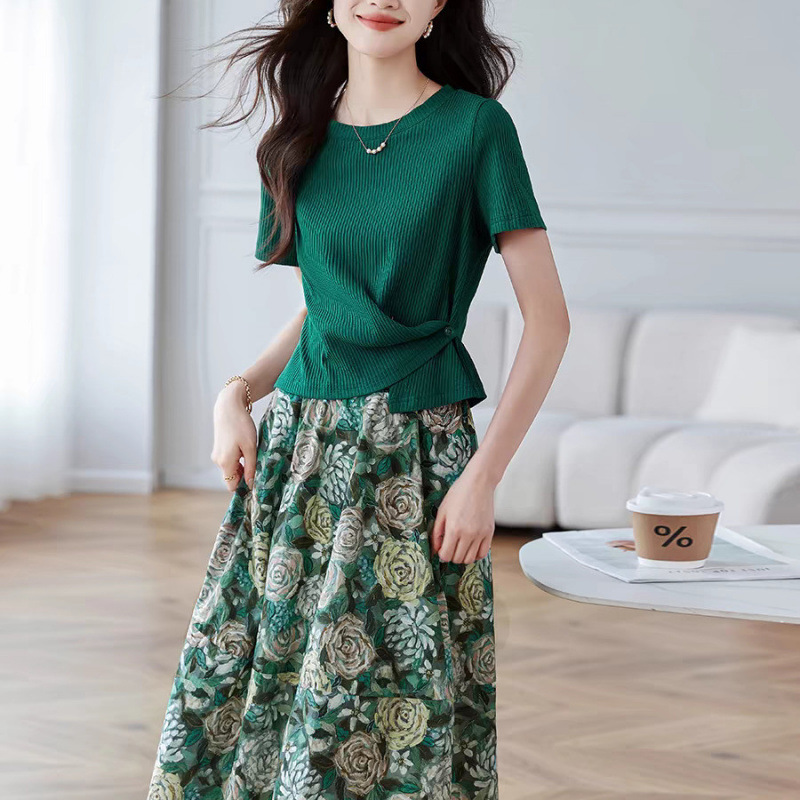 Fashionable design short sleeve T-shirt