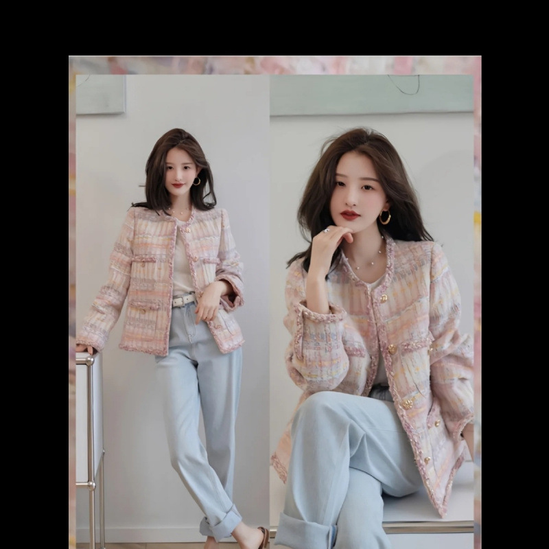 2025 | Champs-Elysees Xiaoxiang | Fashionable Tweed Xiaoxiang Tops 2025 New Easiest for Match Round Neck Top Pink