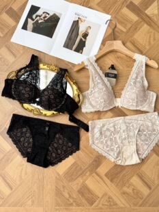 ��ʽ�ٽz�ԸЃ������bŮС�ر�����V����͸�ⱳ��ʽ����2026�¿�
