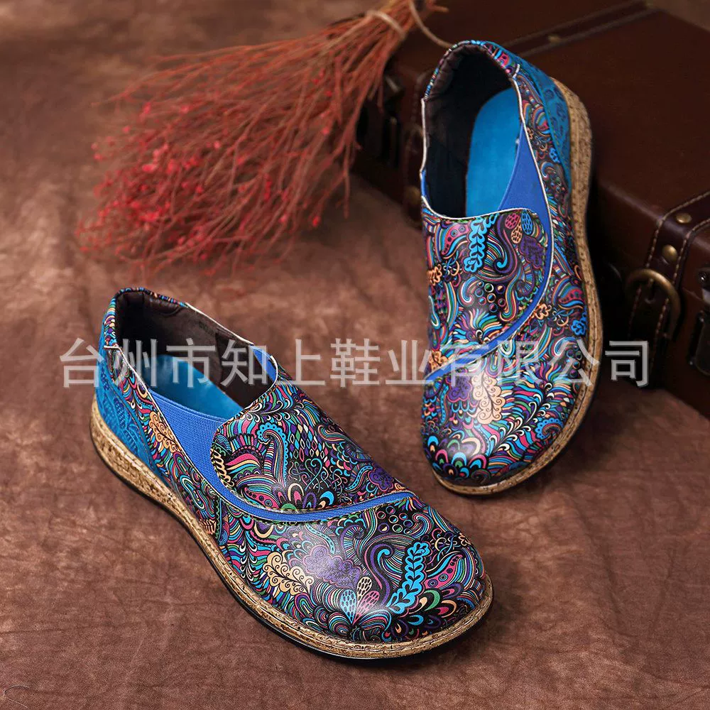 2021 Однослойная обувь в этническом стиле, женская Европейская и американская новая тотемная печать, прошитая на эластичном Плоском Каблуке, повседневная обувь больших размеров без шнуровки