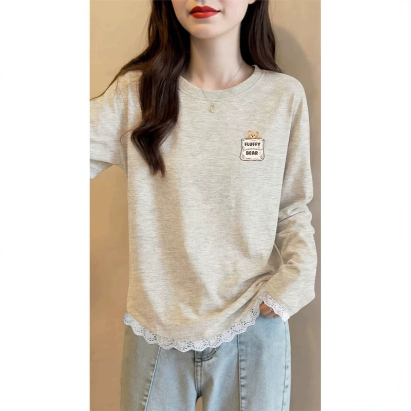 Korean-style lace hem loose round-neck long-sleeve T-shirt for women, 2026 autumn and winter sweet versatile base top for women Korean-style lace hem loose round-neck long-sleeve T-shirt for women, 2026 autumn and winter sweet versatile base top for women