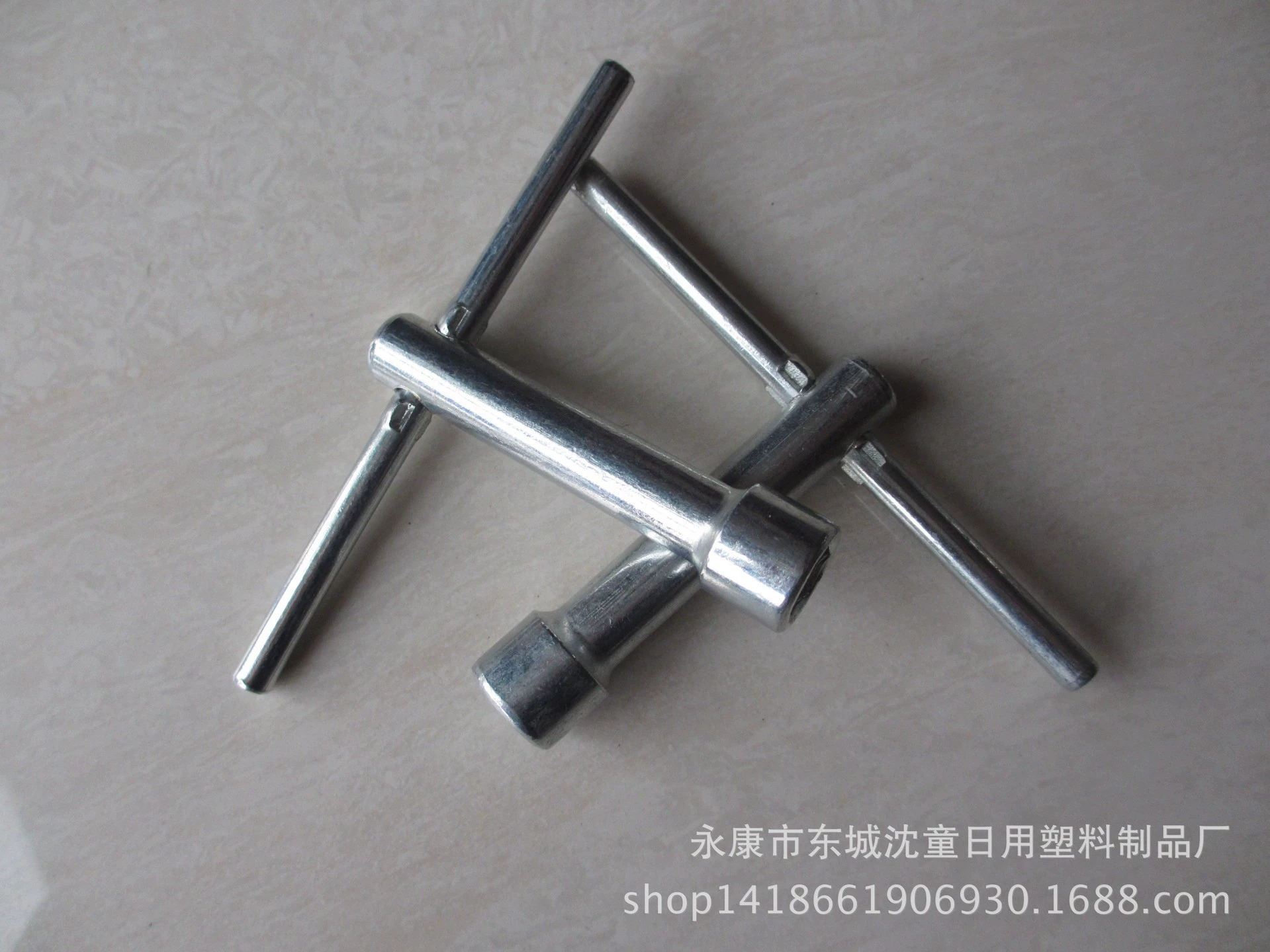 Factory directly supply the T -shaped wrench supporting small sleeve wrench, supporting tools