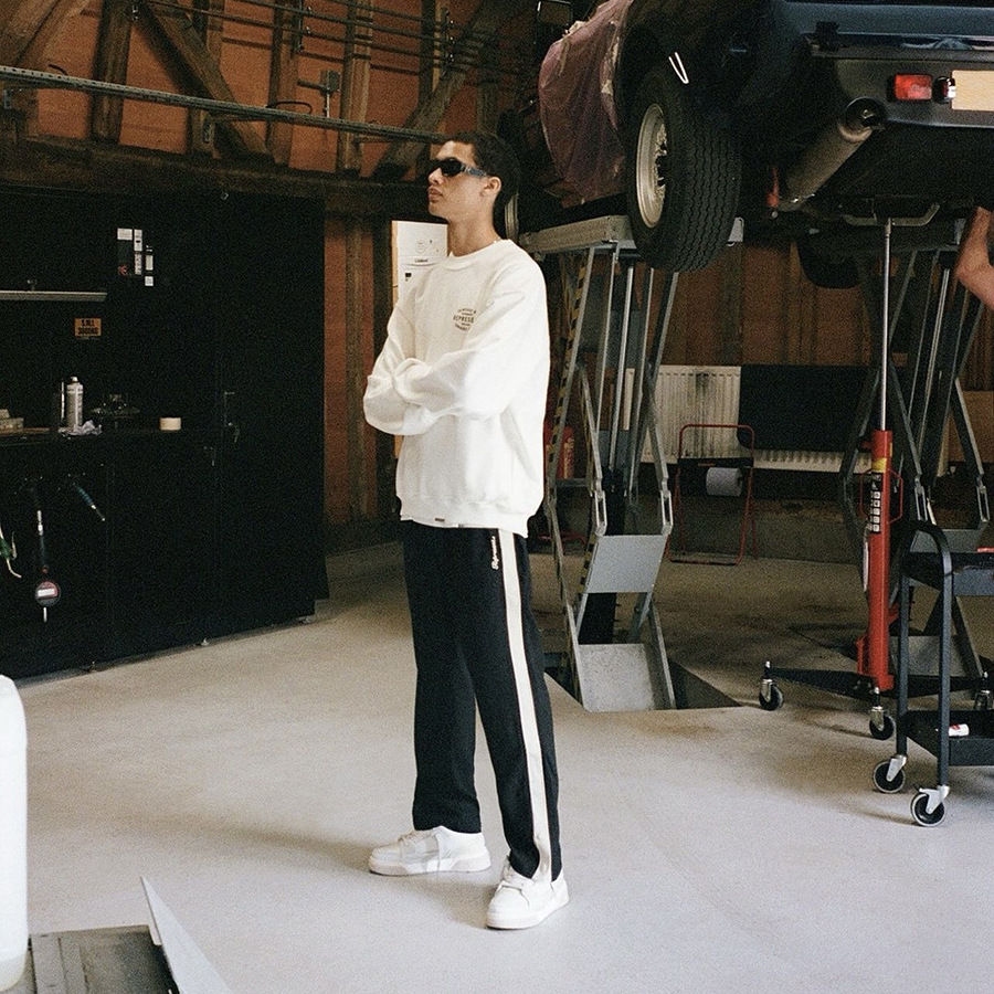 Represent logotipo del club sello impresión transfronteriza nuevo estilo americano de calle alta hombre suelta sudadera con capuz