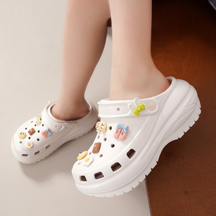 Eva hole shoes non-slip thick bottom cross hole shoes smooth wheel classic cross-border explosions increased manufacturers in stock generation